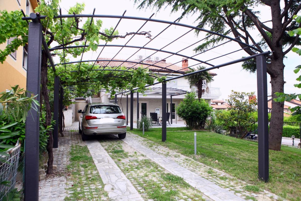 Villa UMA Izola Esterno foto